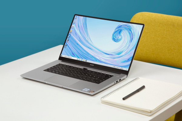 MateBook D15, Notebook Layar Besar Berfitur Melimpah Penyokong Produktivitas
