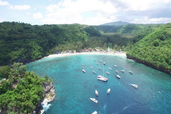5 Destinasi Wisata Alam Berkonsep Wisata Berkelanjutan