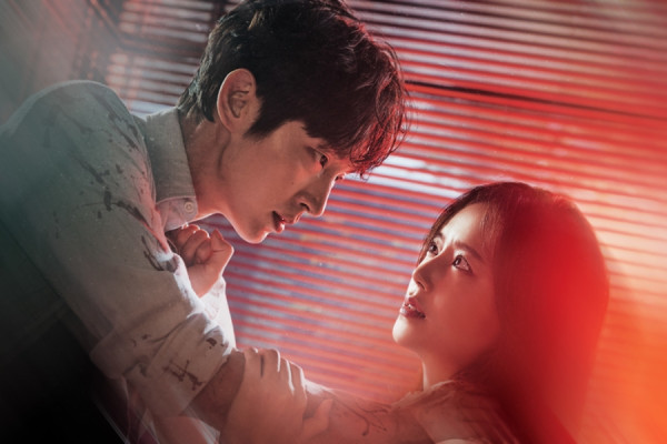 5 Hal yang Terasa Ganjil dari Serial Flower of Evil