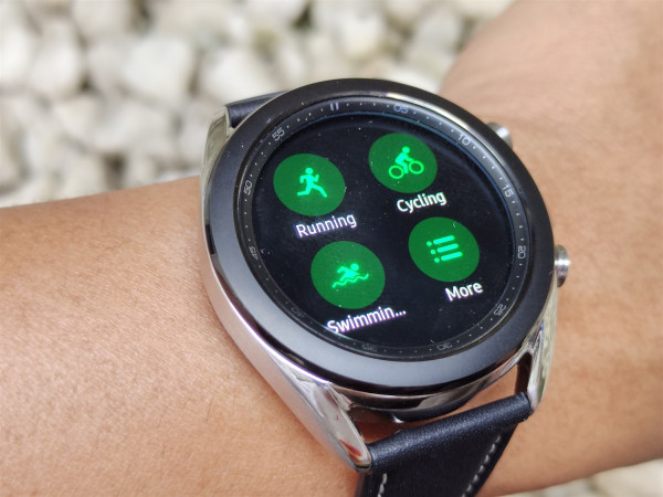 Begini Rasanya Memakai Galaxy Watch3, Smartwatch Samsung Termahal dan Paling Premium