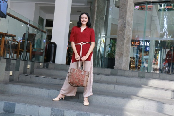 Luncurkan Produk Baru, Elizabeth Promo di Seluruh Indonesia