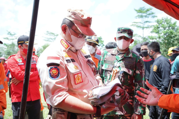 Bupati Dodi Reza Memberi Peringatan Wilayah Rentan Karhutbunlah