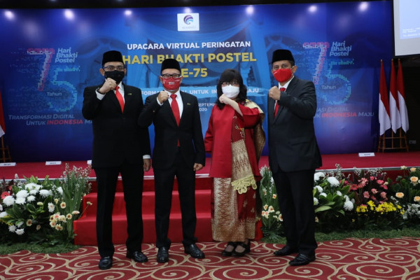 Mantab, 4 Warga Telkomsel Sabet Satyalancana Wirakarya dari Presiden