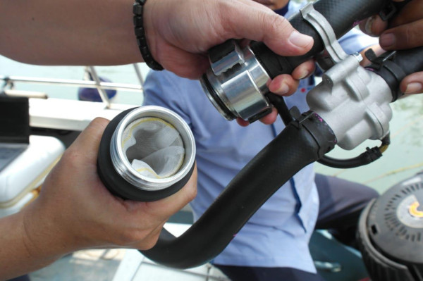 Suzuki Marine Ciptakan Alat Pengumpul Sampah Plastik di Laut