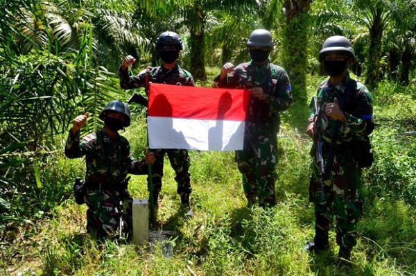 Marinir Pastikan Patok Batas Indonesia-Malaysia Tak Bergeser