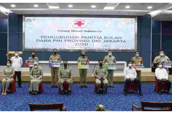 Bulan Dana PMI 2020, Anies Ajak Pegawai Pemprov DKI Donor Darah
