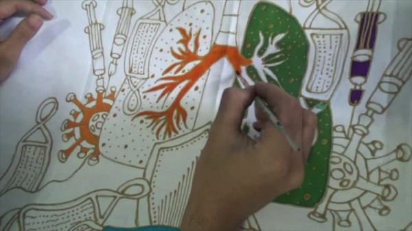 Pesan Protokol Kesehatan Melalui Karya Batik Corona
