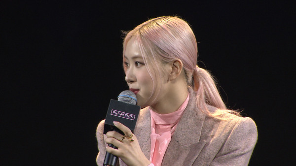Alasan BLACKPINK Pakai Bahasa Berbeda-beda dalam Dokumenter 'BLACKPINK: Light Up the Sky'