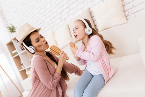 6 Langkah Menjaga Kesehatan Mental saat Kuliah Daring