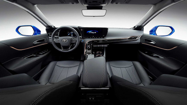 Bertenaga Hidrogen, Toyota Mirai Generasi Kedua Debut Bulan Desember