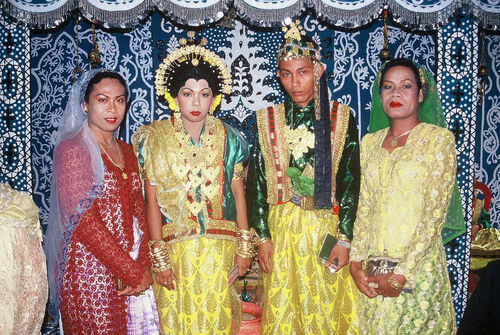 Bukan cuma Laki-laki dan Perempuan, Ini Lima Gender dalam Budaya Bugis