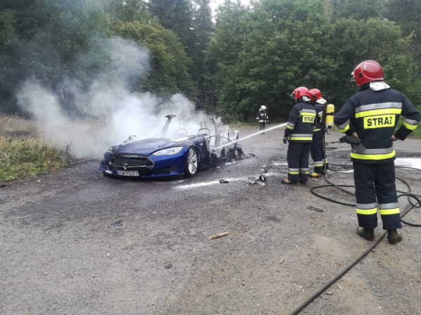 Potensi Terbakar Jadi Kiamat Sugro Buat Mobil Listrik
