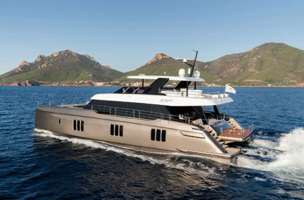 Supermewah! Yuk Intip Kapal Pesiar Ronaldo Rp104 M, Woods Rp285 M