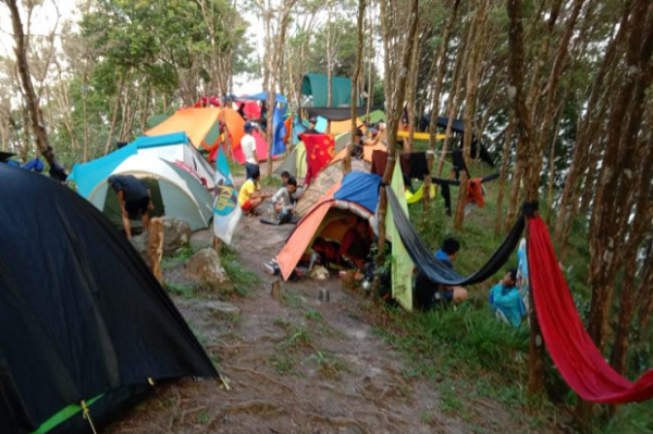 Sensasi Bertualang di Bukit Maras, Ini Pantangan dan Larangan yang Wajib Dipatuhi