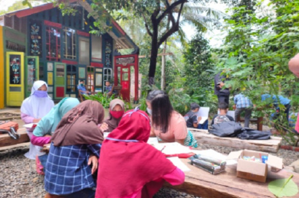 Asyiknya Belajar Kartun di Alam Sidareja Purbalingga