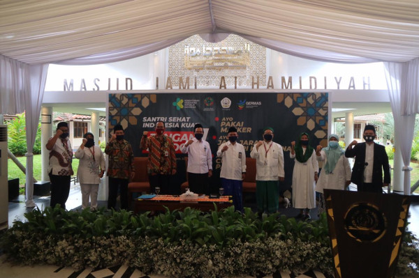 Pesantren Bisa Jadi Role Model Pencegahan Covid-19