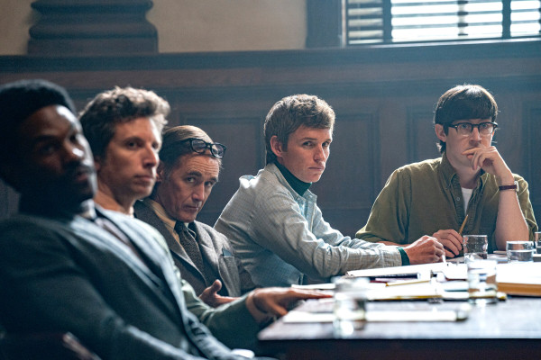 5 Alasan Kamu Harus Nonton Film Demonstrasi 'The Trial of The Chicago 7'