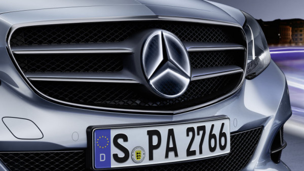 Gara-gara Logo, Ribuan SUV Mercedes-Benz Kena Recall