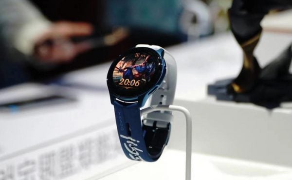 Oppo Perdana Rilis TV, Juga Kenalkan TWS dan Smartwatch Putar