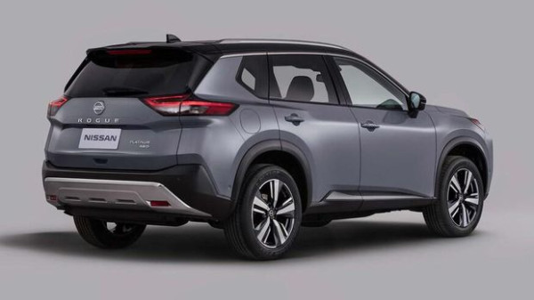 Kesamaan Nissan X-Trail 2021 dengan All New Mitsubishi Outlander