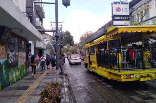 Cerita Masyhur Jalan Braga dan Noni-noni Cantik yang Melegenda