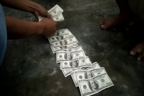 Edarkan Dolar AS Palsu, 2 Pria Tanggamus Terancam 15 Tahun Penjara
