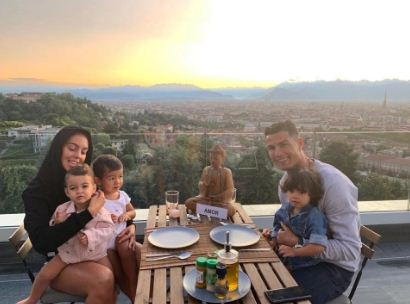 Beginilah Cara Ronaldo Jaga Keharmonisan Keluarga saat Isolasi Mandiri