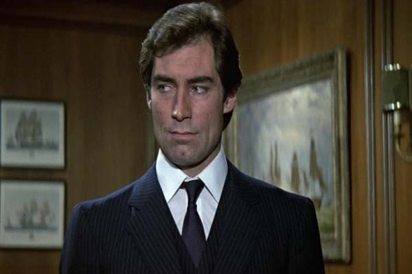7 Aktor Berbakat yang Pernah Memerankan James Bond