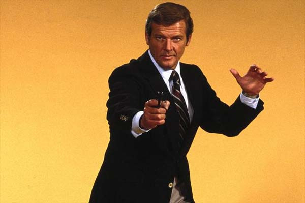 7 Aktor Berbakat yang Pernah Memerankan James Bond