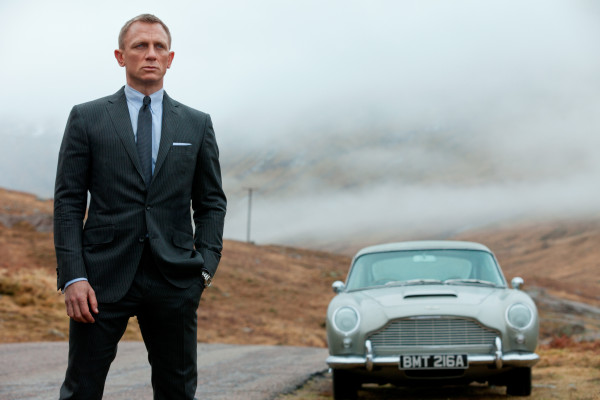 Sean Connery, James Bond yang Bisa Selamatkan Dunia tapi Tak Bisa Selamatkan Aston Martin