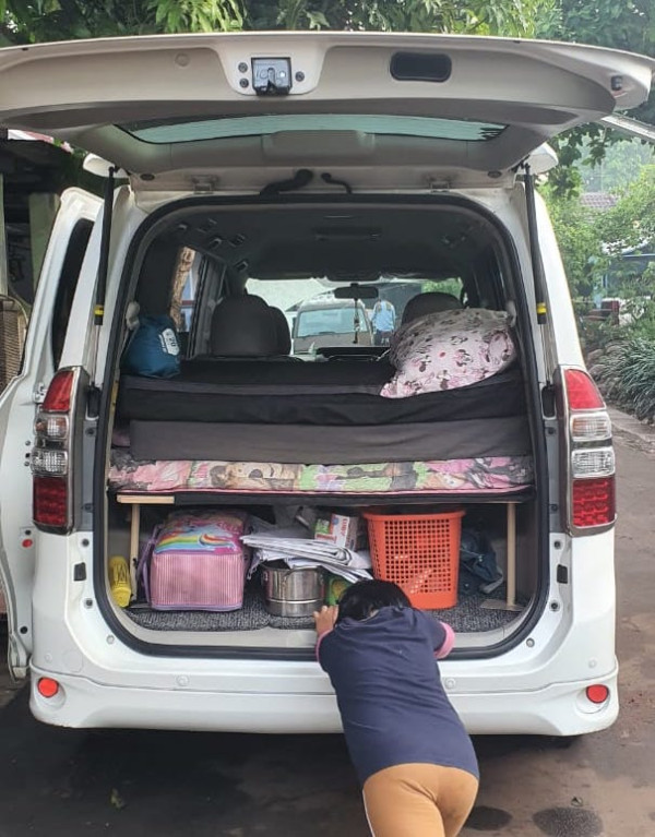 Modal Rp300 Ribu udah Bisa Campervan atau Kemping dengan Mobil, Begini Caranya