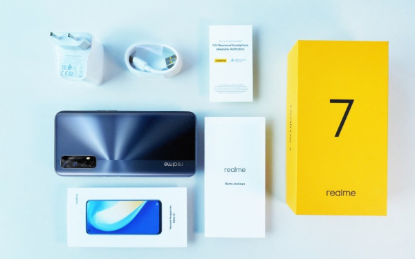 Adu Hebat realme 7 vs Samsung Galaxy M51, Siapa Raja Midrange?