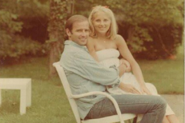 13 Fakta Jill Biden, Mulai “Blind Date” Hingga Tolak Lamaran Joe Biden