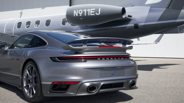 Duet Maut Jerman dan Brasil Hasilkan Porsche dan Pesawat Jet Super Ekslusif