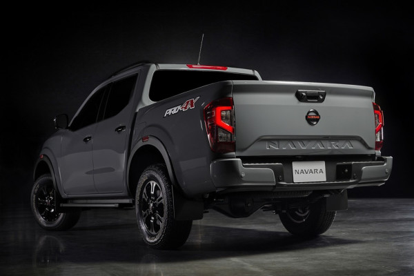 Tanpa Dynamic Shield, Navara 2021 Ingin Gulung Triton dan Hilux