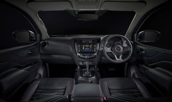 Tanpa Dynamic Shield, Navara 2021 Ingin Gulung Triton dan Hilux