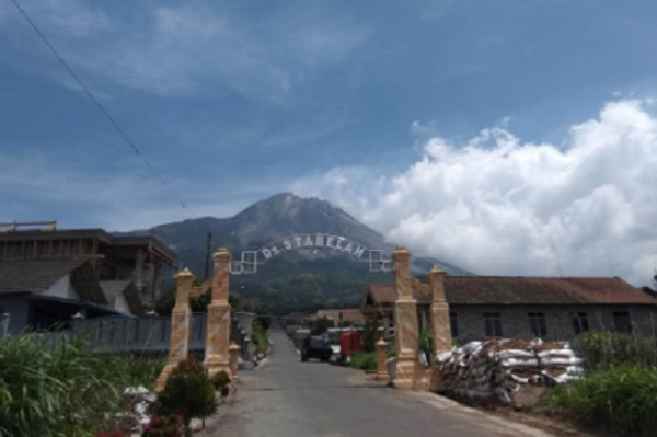 4 Hari Terakhir, Gemuruh dan Batu Longsor Puncak Merapi Terdengar di Tlogolele