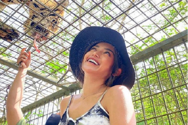 Jessica Iskandar Ajak Followers Menghormati Hewan
