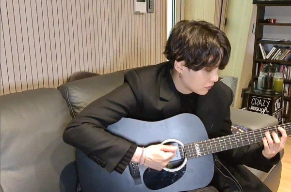 Rencana Masa Depan, Suga BTS Terpikir untuk Jadi Musisi Folk