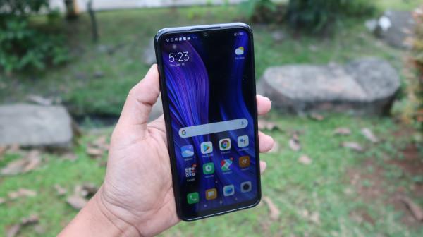 Ini Pilihan Smartphone “Hero” di Hari Pahlawan 10 November