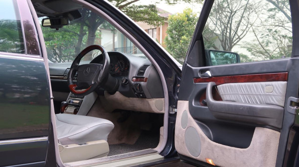 Tak Perlu Miliaran untuk Jadi Sultan, Mercy S-Class Ini Bisa Dibungkus Kurang dari Rp200 Juta!