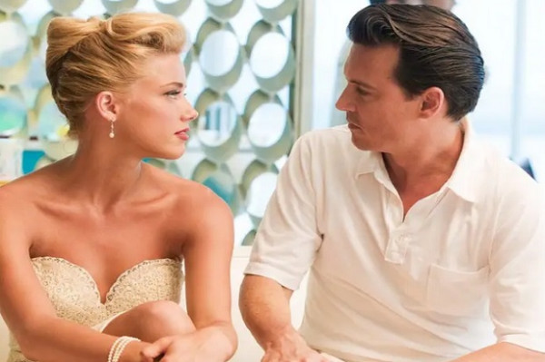 Drama dan Sensasi Kisah Cinta Johnny Depp – Amber Heard