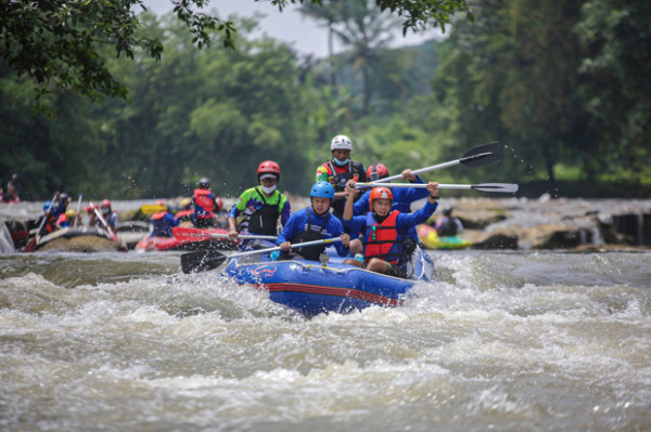 Peringati Hari Ciliwung, Bima Arya Susuri Sungai Ciliwung Sepanjang 75 Km dari Bogor ke Jakarta