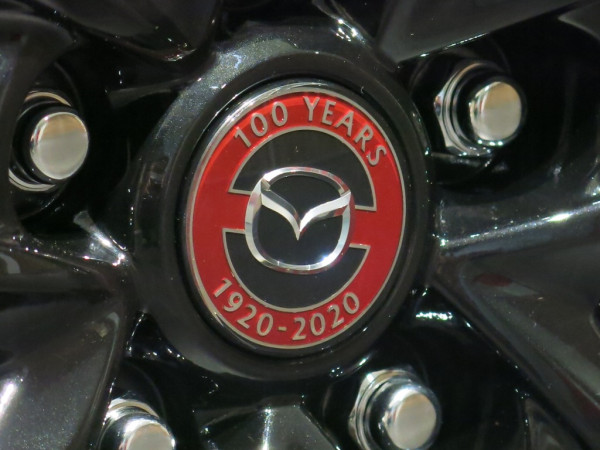Satu Abad, Mazda Kasih Kado 20 Mobil Edisi Terbatas untuk Indonesia