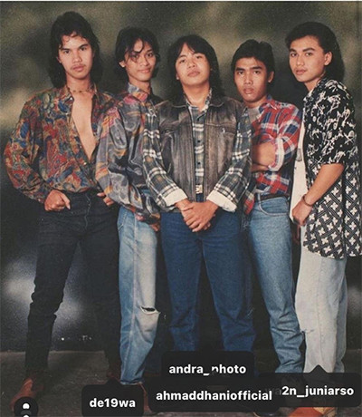 Unggah Foto Lawas dengan Mantan Band, Ari Lasso: 