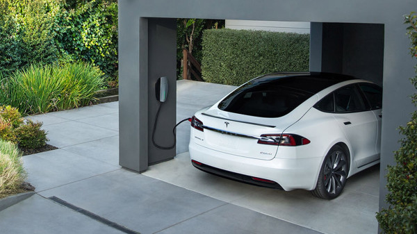Apa Keunggulan Model 3, Tesla Termurah (Rp1,5 Miliar) yang Bisa Dibeli Online?
