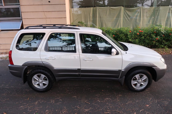 Mazda Tribute, Miata Versi SUV yang Bisa Diservis di Bengkel Ford