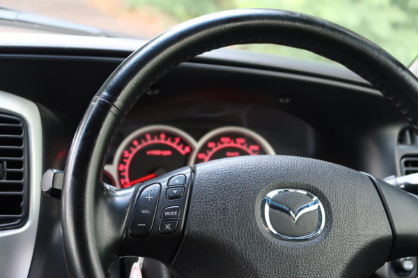 Mazda Tribute, Miata Versi SUV yang Bisa Diservis di Bengkel Ford