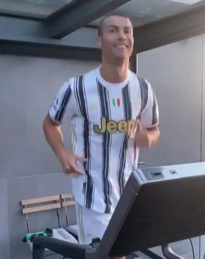 Ronaldo Punya Tubuh Idaman Wanita, Contohlah Gaya Hidup Sehat CR7