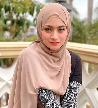 Dari Anak Gaul hingga Jadi Istri Sule, Inilah Transformasi Nathalie Holscher